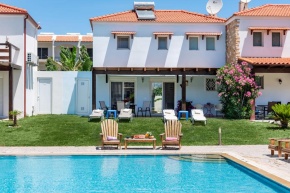 Posidonia Villas